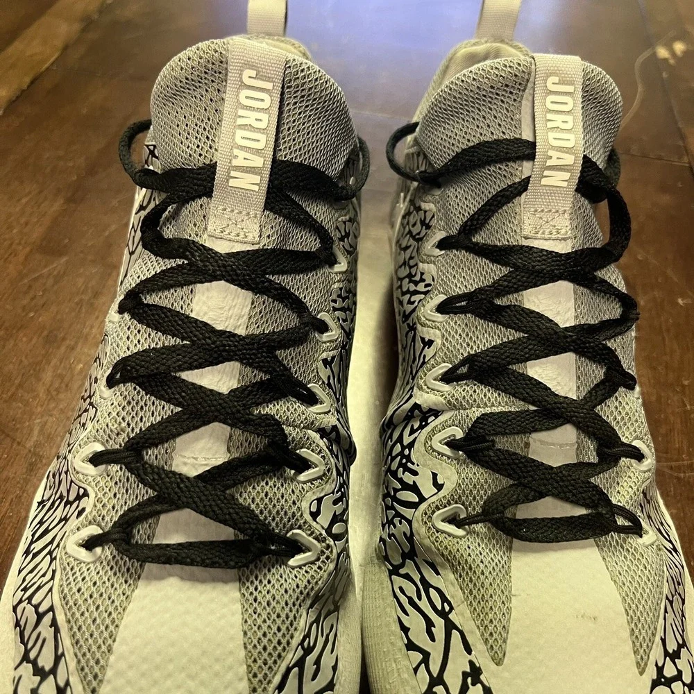 Jordan Vapor Untouchable Pro Low TD Promo Sample Wolf Grey Football Cleats SZ 15